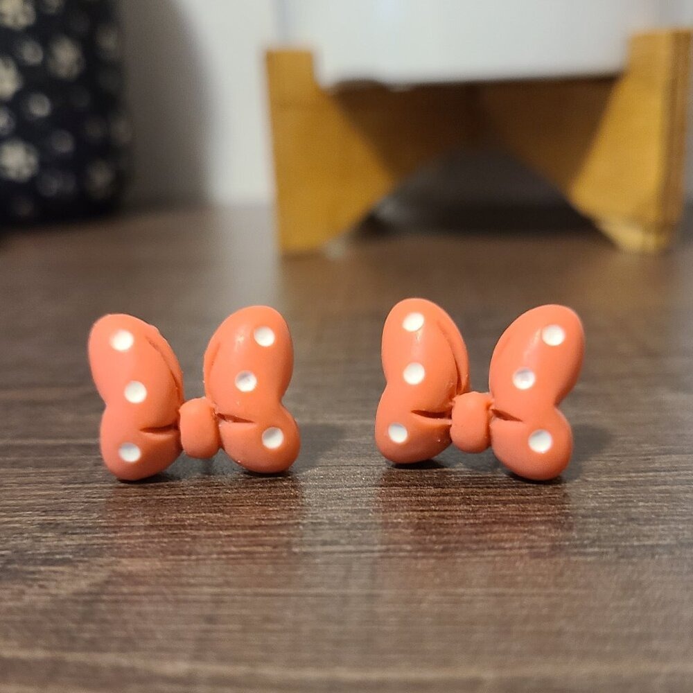 Handmade‎ Minnie Mouse Bow Earrings Coral Polka Dot Stud Disney Inspired Jewelry